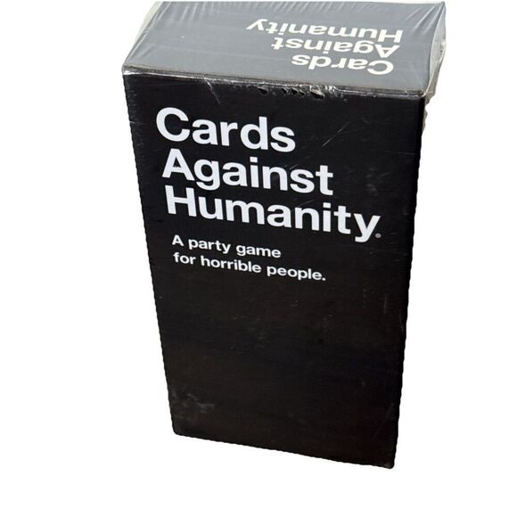 Cards Against Humanity Base Game – Original Set - Picture 1 of 7